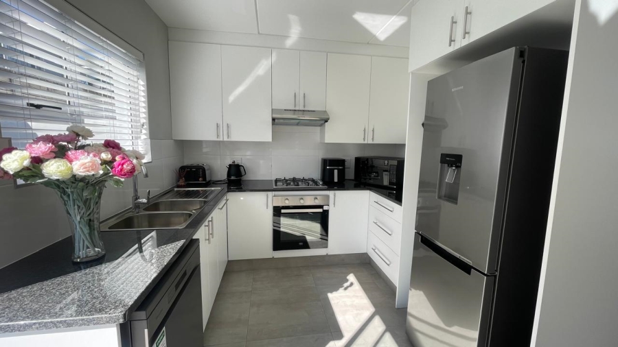 3 Bedroom Property for Sale in Nahoon Valley Park Eastern Cape